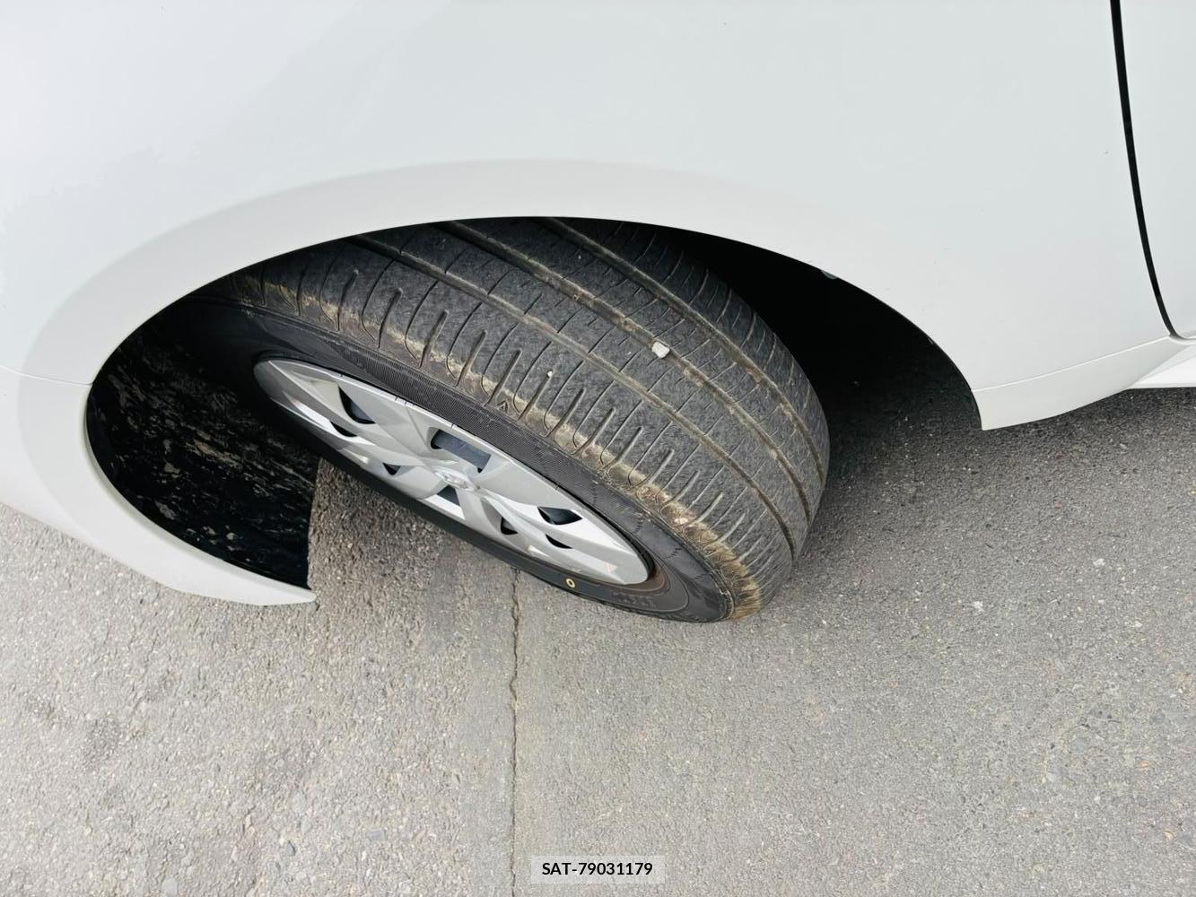 Toyota COROLLA TOURING 2021-07 8351360-32