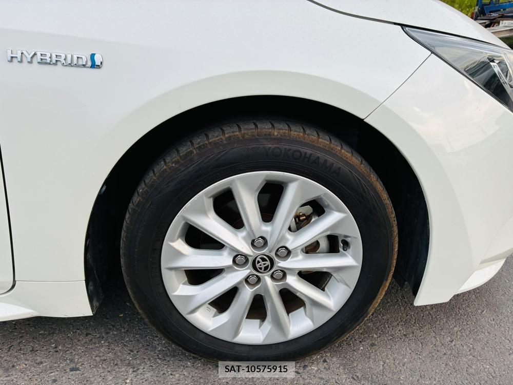 Toyota COROLLA TOURING 2020-07 8298917-28
