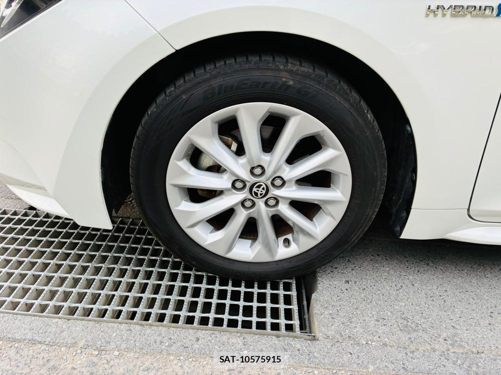 Toyota COROLLA TOURING 2020-07 8298917-29