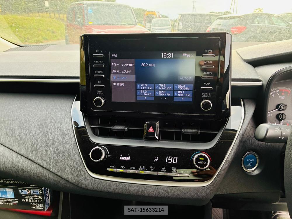 Toyota COROLLA TOURING 2021-07 8347431-18