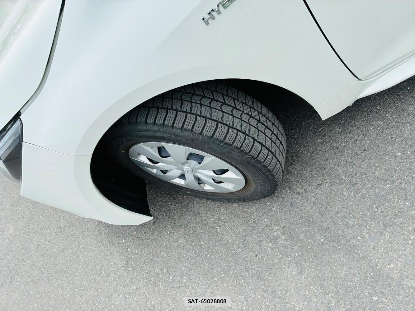 Toyota COROLLA TOURING 2020-07 8080431-33