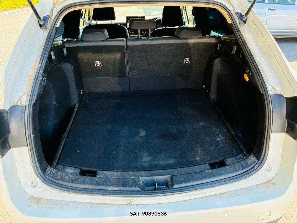 Toyota COROLLA TOURING 2021-07 8469921-24