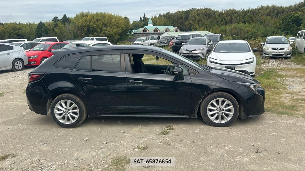 Toyota COROLLA TOURING 2021-02 7633713-5