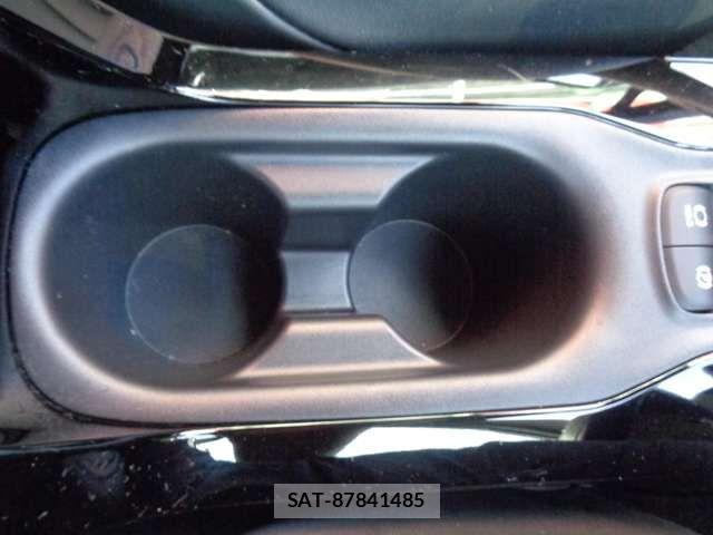 Toyota COROLLA TOURING 2022-01 8741285-19