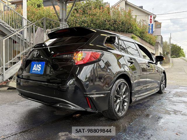 Toyota COROLLA TOURING 2021-11 8741288-9