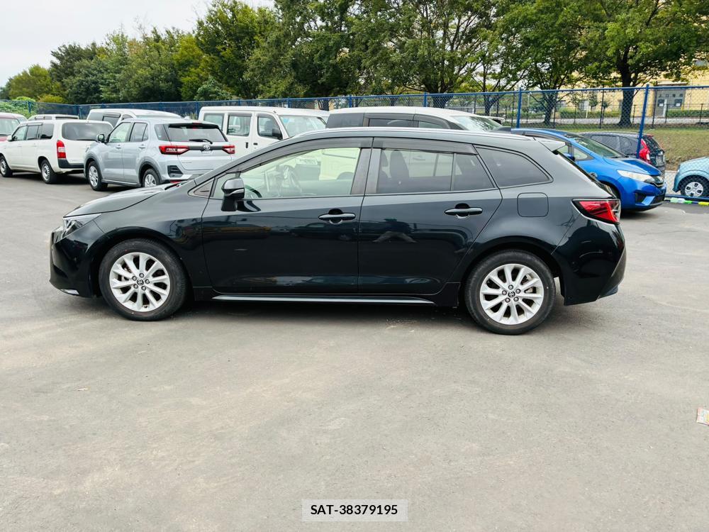 Toyota COROLLA TOURING 2021-07 8686761-1