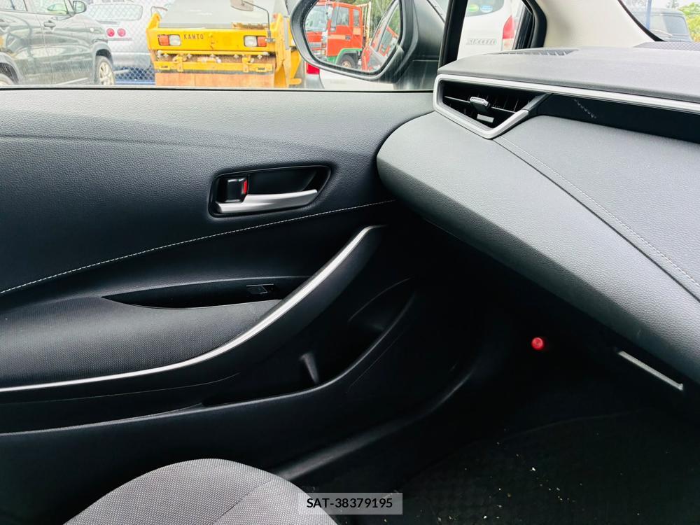 Toyota COROLLA TOURING 2021-07 8686761-23