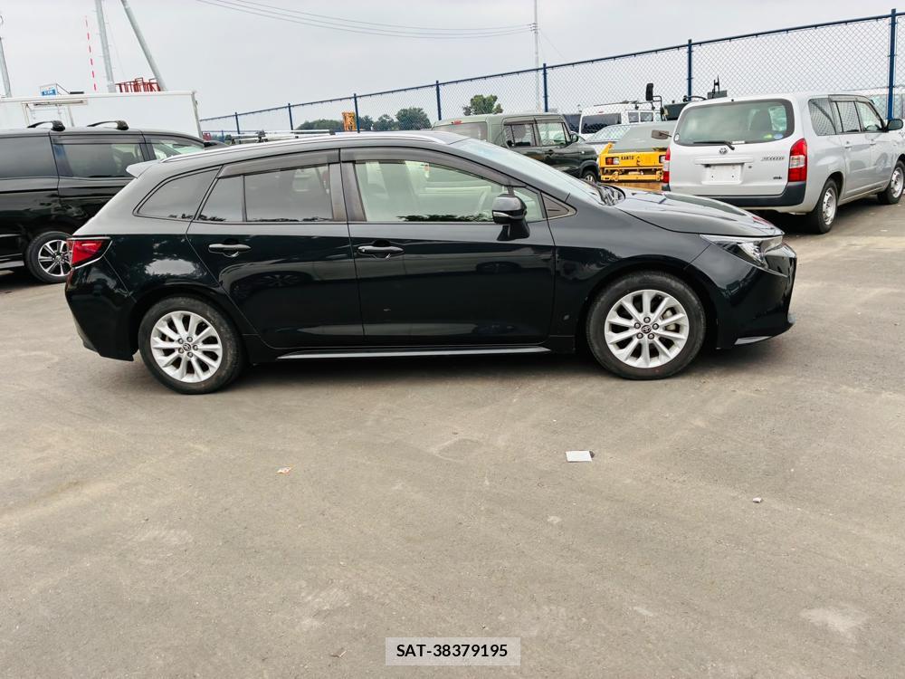 Toyota COROLLA TOURING 2021-07 8686761-5
