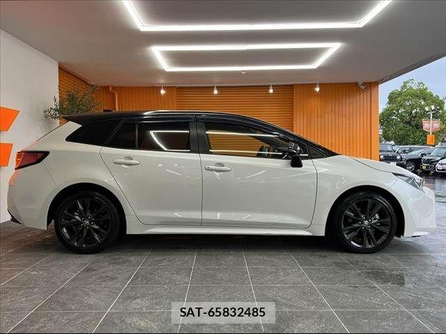 Toyota COROLLA TOURING 2021-06 8828340-11