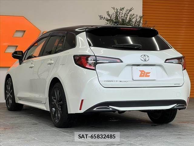 Toyota COROLLA TOURING 2021-06 8828340-12