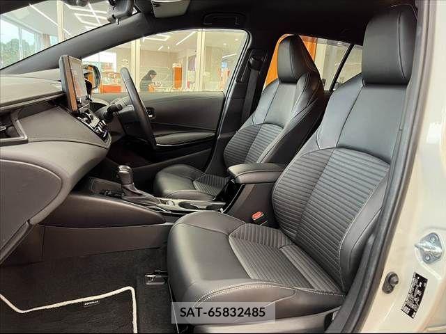 Toyota COROLLA TOURING 2021-06 8828340-16