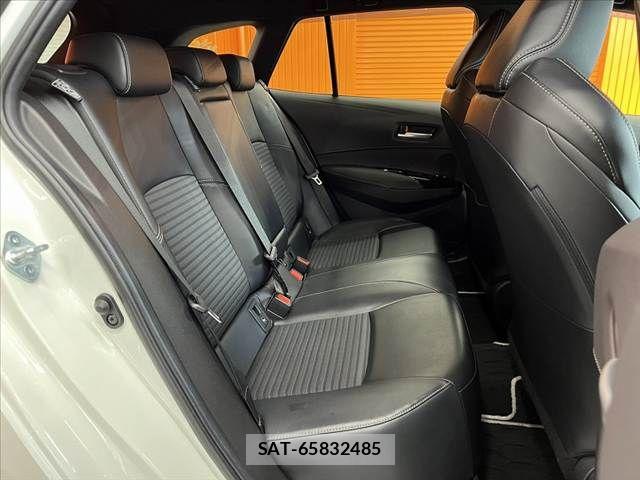 Toyota COROLLA TOURING 2021-06 8828340-17