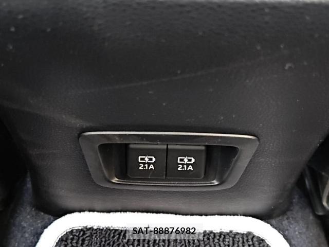 Toyota COROLLA TOURING 2020-08 8870679-23
