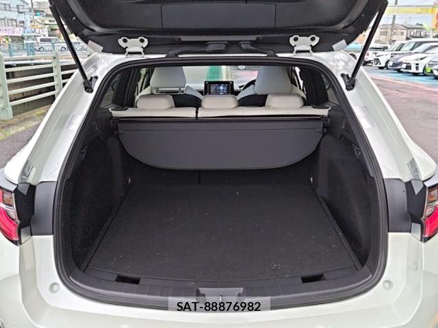 Toyota COROLLA TOURING 2020-08 8870679-24