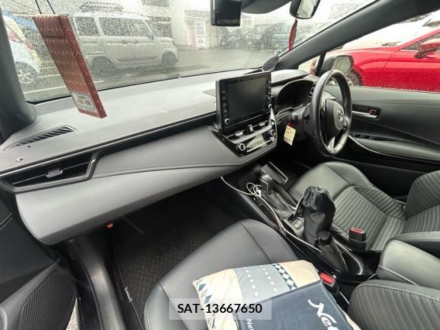 Toyota COROLLA TOURING 2020-09 8870681-13