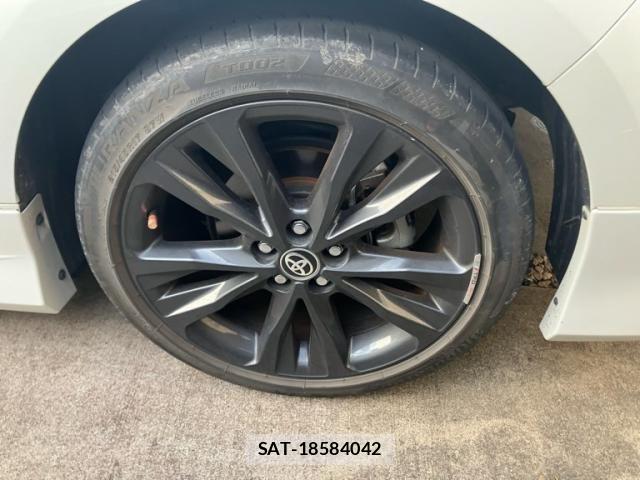 Toyota COROLLA TOURING 2020-11 1189015-7