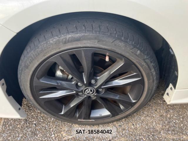 Toyota COROLLA TOURING 2020-11 1189015-8