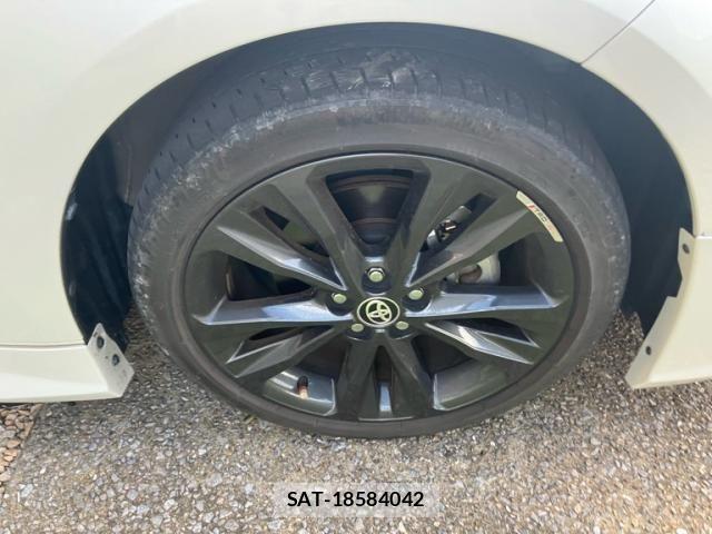 Toyota COROLLA TOURING 2020-11 1189015-3