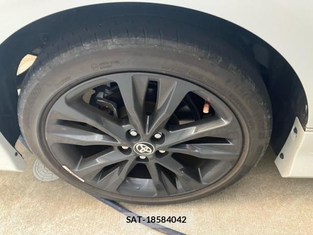 Toyota COROLLA TOURING 2020-11 1189015-4