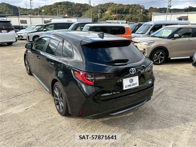 Toyota COROLLA TOURING 2022-03 2098994-9