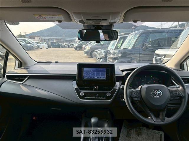 Toyota COROLLA TOURING 2022-12 3013819-1