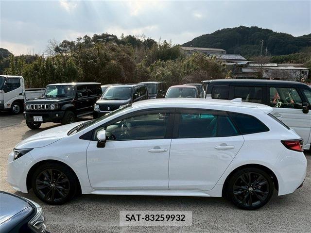 Toyota COROLLA TOURING 2022-12 3013819-8