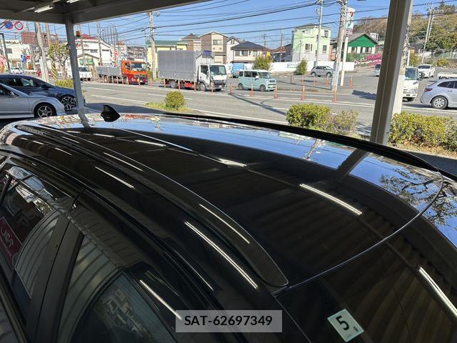 Toyota COROLLA TOURING 2020-05 4935566-14
