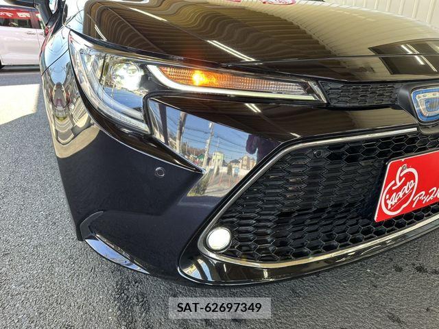 Toyota COROLLA TOURING 2020-05 4935566-23