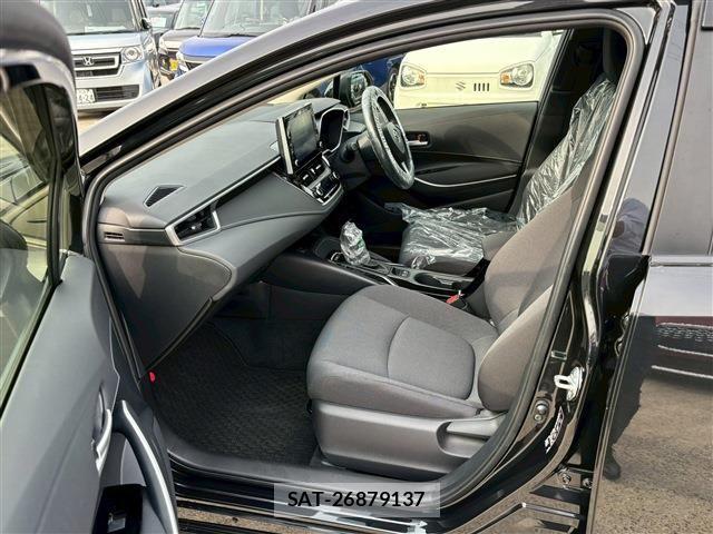 Toyota COROLLA TOURING 2022-07 5863241-3