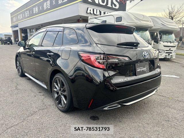 Toyota COROLLA TOURING 2021-08 6010452-10