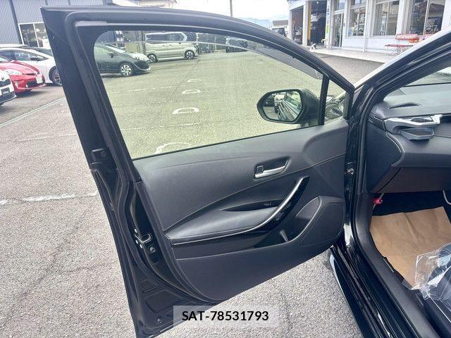 Toyota COROLLA TOURING 2021-08 6010452-7