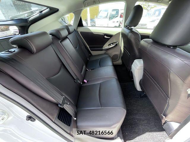 Toyota COROLLA TOURING 2023-09 6010438-12