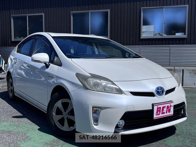 Toyota COROLLA TOURING 2023-09 6010438-6