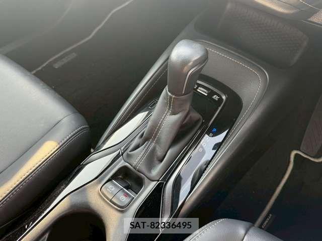 Toyota COROLLA TOURING 2019-11 6010444-8