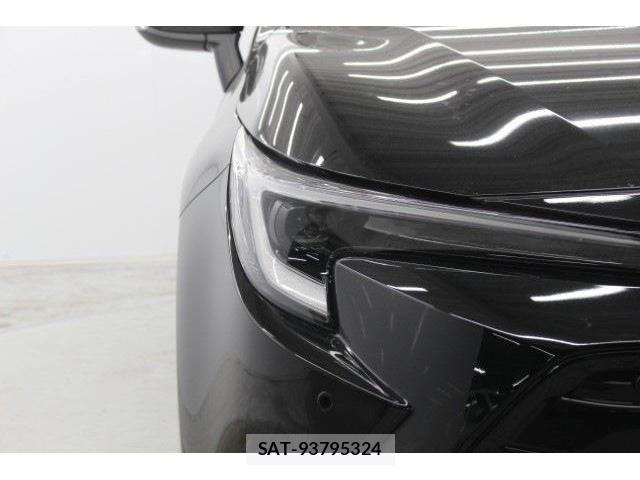 Toyota COROLLA TOURING 2022-11 6263538-11