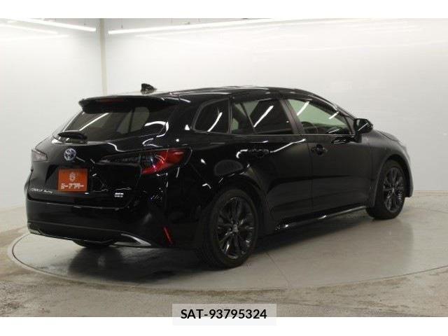 Toyota COROLLA TOURING 2022-11 6263538-4