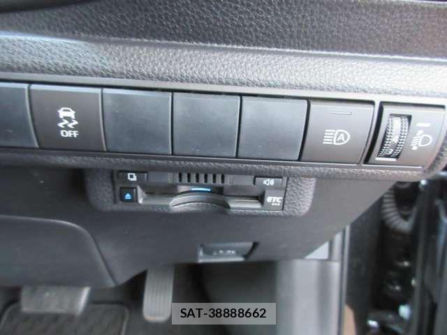 Toyota COROLLA TOURING 2019-10 6303403-4