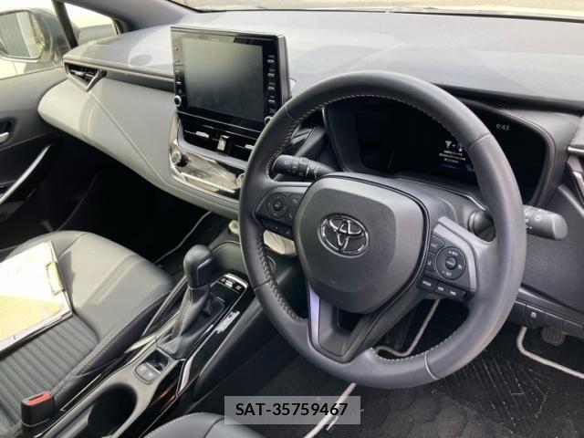 Toyota COROLLA TOURING 2019-10 6496187-14