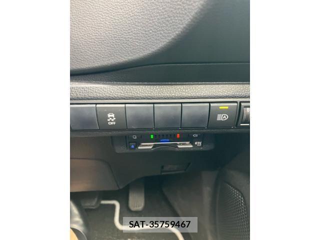 Toyota COROLLA TOURING 2019-10 6496187-21