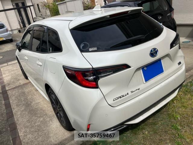 Toyota COROLLA TOURING 2019-10 6496187-4