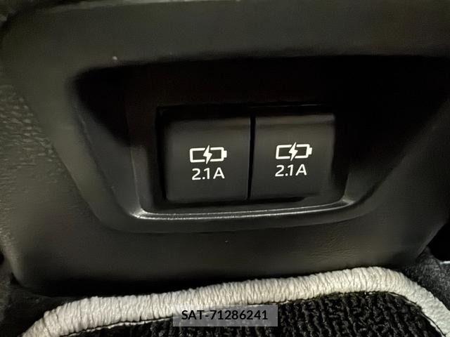 Toyota COROLLA TOURING 2019-09 6675449-26