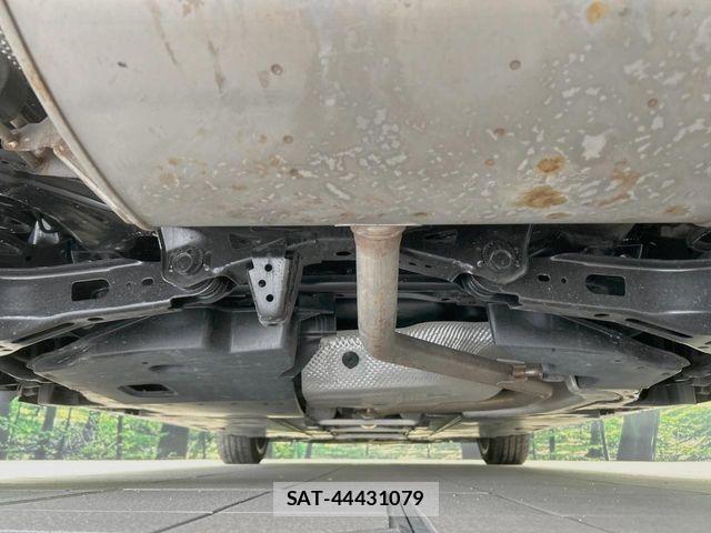 Toyota COROLLA TOURING 2019-11 6675446-18