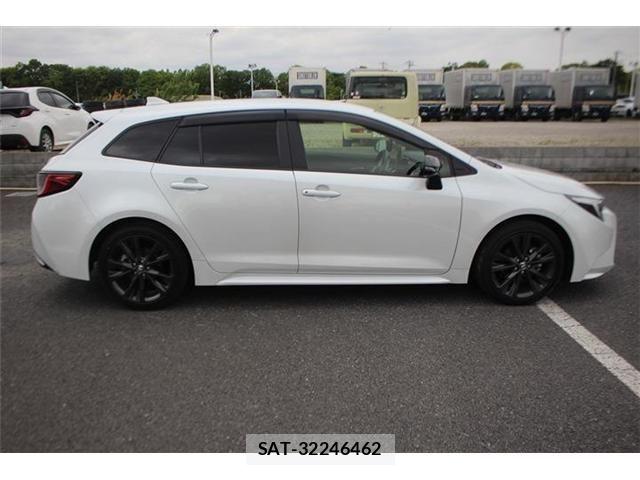 Toyota COROLLA TOURING 2022-12 6690957-6