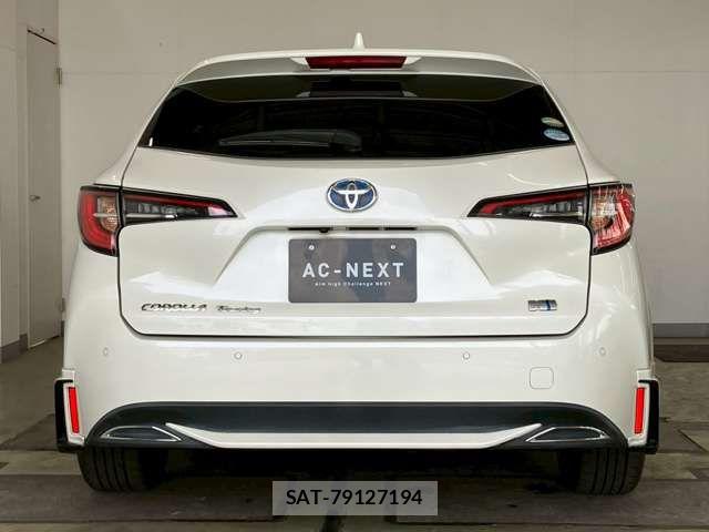 Toyota COROLLA TOURING 2019-11 6715889-17