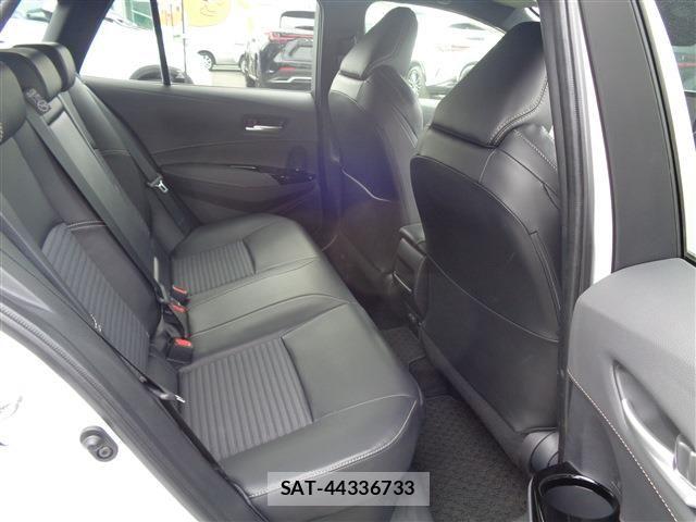 Toyota COROLLA TOURING 2024-06 6751106-16