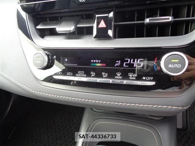 Toyota COROLLA TOURING 2024-06 6751106-21