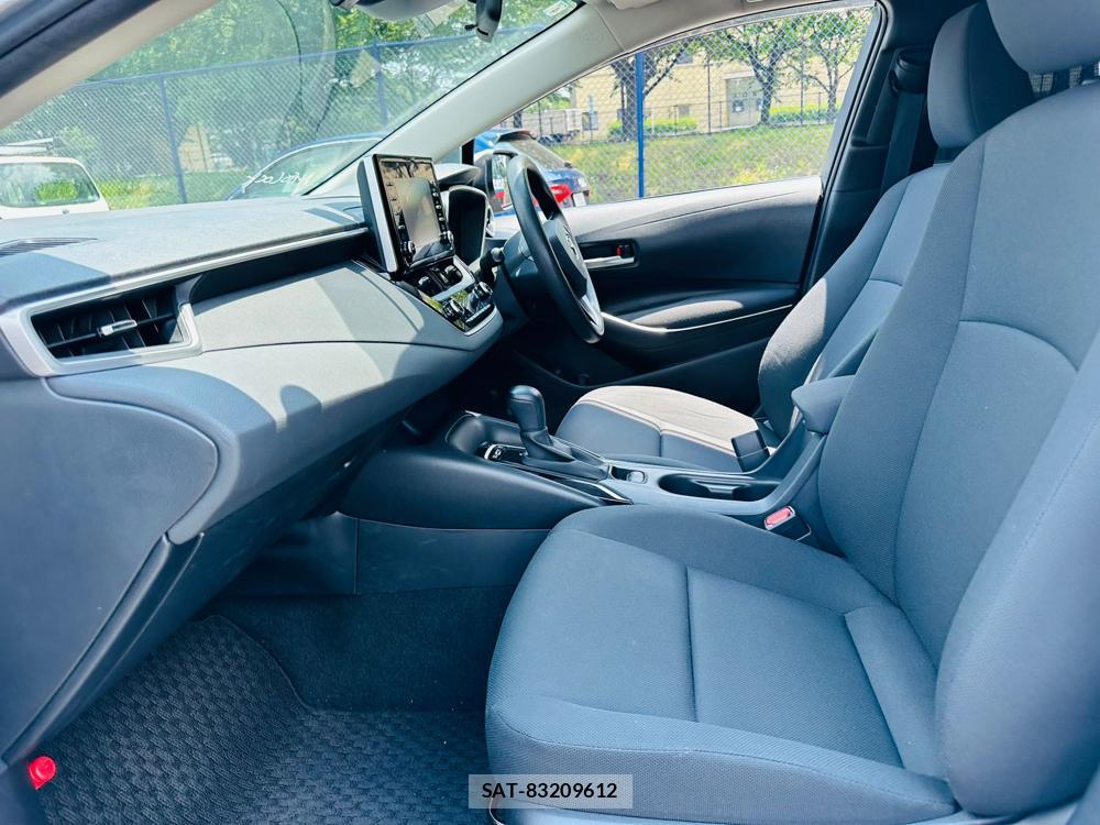Toyota COROLLA TOURING 2021-04 6670928-10
