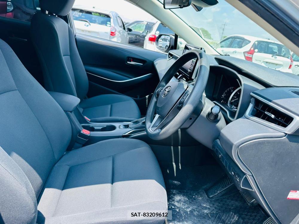 Toyota COROLLA TOURING 2021-04 6670928-11