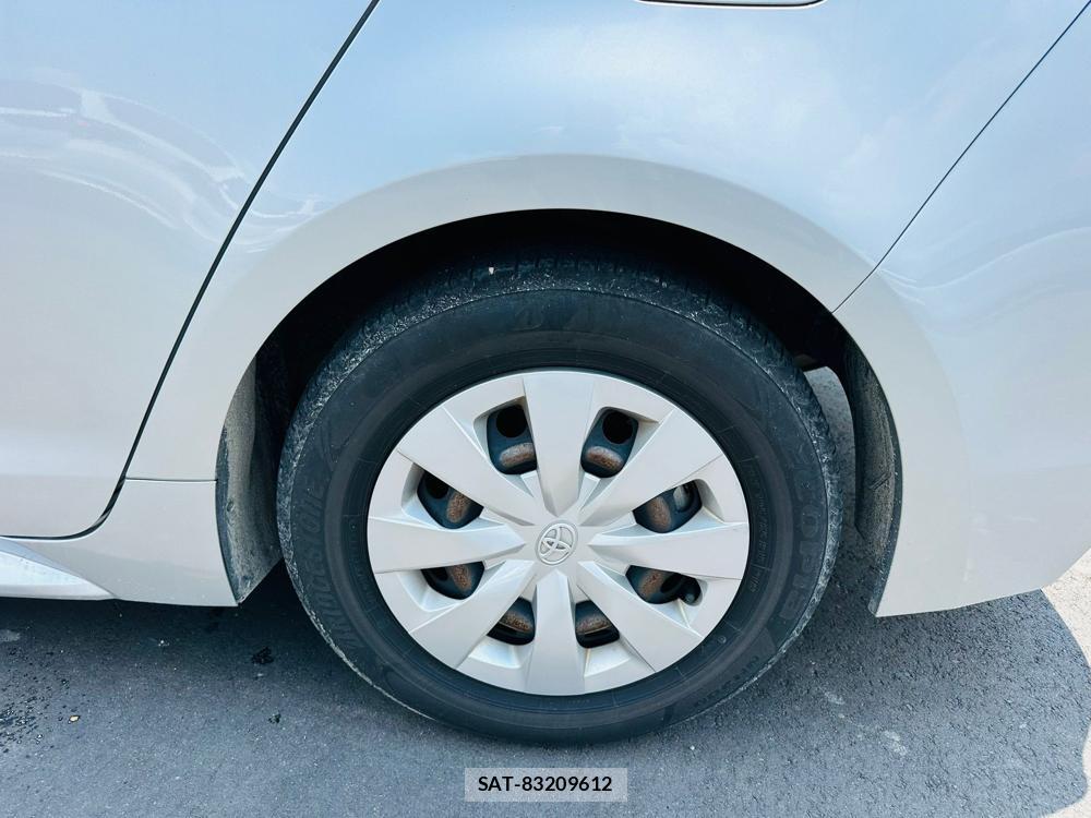 Toyota COROLLA TOURING 2021-04 6670928-29