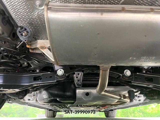 Toyota COROLLA TOURING 2025-02 6814317-18